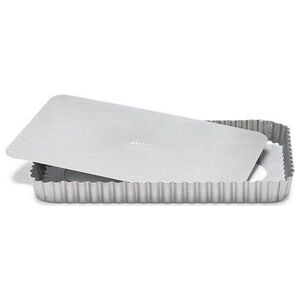 Patisse kształt quiche z luźnym dnem 32 x 22 cm stal srebrna