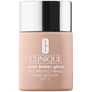 Clinique Even Better Glow Light Reflecting Makeup Spf15 WN 122 Clove 30ml