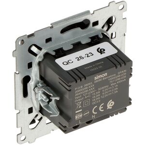 Kontakt-Simon GNIAZDO ŁADOWANIA DEC2CA.01/49-SIMON54 Premium USB 5V DC / 3.1A