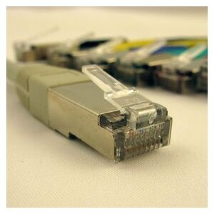 NetRack patchcord RJ45, osłonka zalewana, kat. 5e FTP, 15m szary BZPAT15F5E