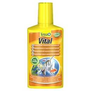 Tetra TetraVital 100 ml - śr. witaminowy dla ryb i roślin w płynie 1105577 4004218139237