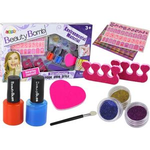 LeanToys Zestaw Do Malowania Paznokci Naklejki  Beauty Bomb XXL 13675634 5905884459171