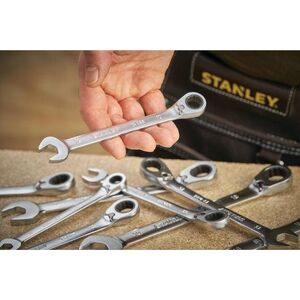 Stanley STANLEY KLUCZ PLASKO-OCZKOWY Z GRZECHOTKA 18mm 14215196 3253560130954