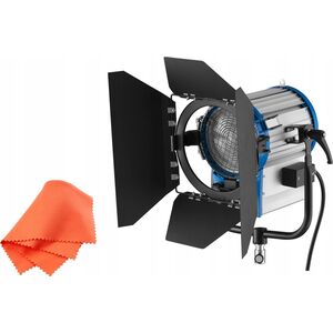 Lampa studyjna Freepower Reflektor halogenowy 2000W FreePower z soczewką Fresnela 13403260 610371837992