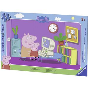 Ravensburger Puzzle 15 Peppa przy komputerze 061235