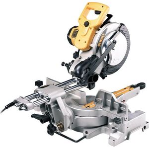 Pilarka tarczowa Dewalt DEWALT.SAW UK.216mm/1600W DW712N