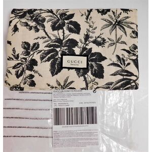 Gucci Gucci, Bloom, Flap Pouch, GWP Textile Pouch For Women 14290499 3614227570252