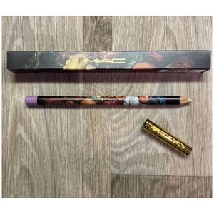 MAC MAC, Tempting Fate, Stick για σκιές ματιών, καλύτερο από μπεζ, 1,36 g για γυναίκες 13454435 773602032273