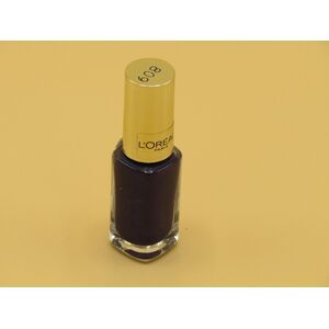 L’Oreal Paris L'Oreal Paris, Color Riche Le Vernis, Nail Polish, 609, Divine Indigo, 5 ml For Women