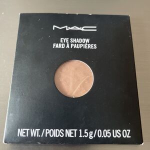 MAC Cosmetics Eyeshadow papildymas (Small Eyeshadow Matte Refill) 1,5 g Soft Brown šešėliai