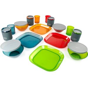 GSI Outdoors Naczynia INFINITY 4 PERSON DELUXE TABLESET (75400)