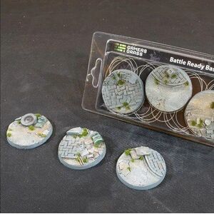 Gamers Grass Gamers Grass: Bases Round - Urban Warfare 50mm (3 szt.)