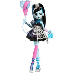 MONSTER HIGH STRASZYSŁODKIE URODZINY Frankie Stein JBG75