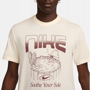 T-Shirt Nike Sportswear graphics HQ9264-110