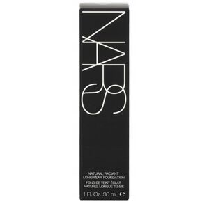 Nars Natural Radiant Longwear Foundation