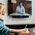 Kamera internetowa OWL Owl Labs Urządzenie do wideokonferencji Owl Bar - listwa wideokonferencyjna 4K z aktywnym ustawianiem ostrości głośników (dodaj Meeting Owl 4+, Meeting Owl 3 lub Meeting Owl Pro, aby uzyskać 360-stopniowe pokrycie i automatyczne prz