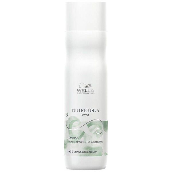 Wella Professionals Nutricurls Waves Shampoo lekki szampon do włosów falowanych 250ml