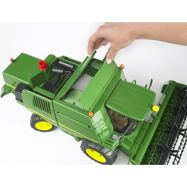Bruder Kombajn zbożowy John Deere T670i (02132)