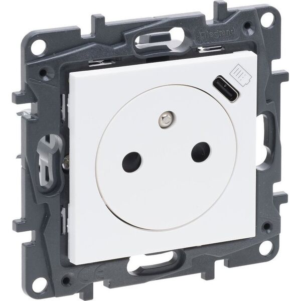 Legrand Ładowarka USB-C z gniazdem pojedynczym Legrand Niloe Step 863138 gniazdo z uziemieniem z przesłonami ładowarka typ C 1,5A białe 10802624 3414971834934