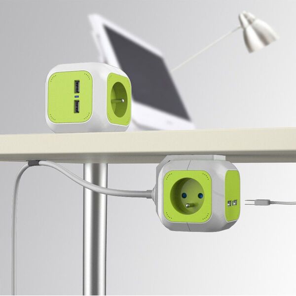 GreenBlue MagicCube poczwórne gniazdko prądowe, 2 wejścia usb 1,4m GB118 (MCE118) 1217651 5902211105121