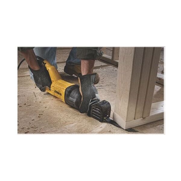 Piła szablasta Dewalt DWE305PK 1100 W 3105858 5035048554258