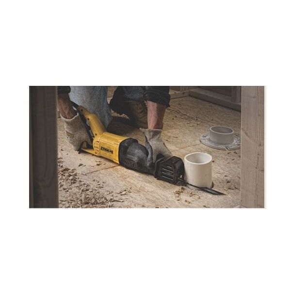 Piła szablasta Dewalt DWE305PK 1100 W 3105858 5035048554258