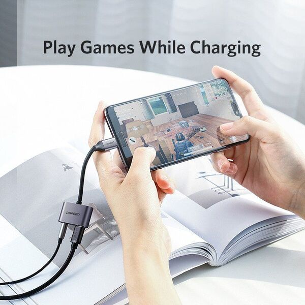 Adapter USB Ugreen USB-C - Jack 3.5mm + USB-C Srebrny  (50596) 5857661 6957303855964