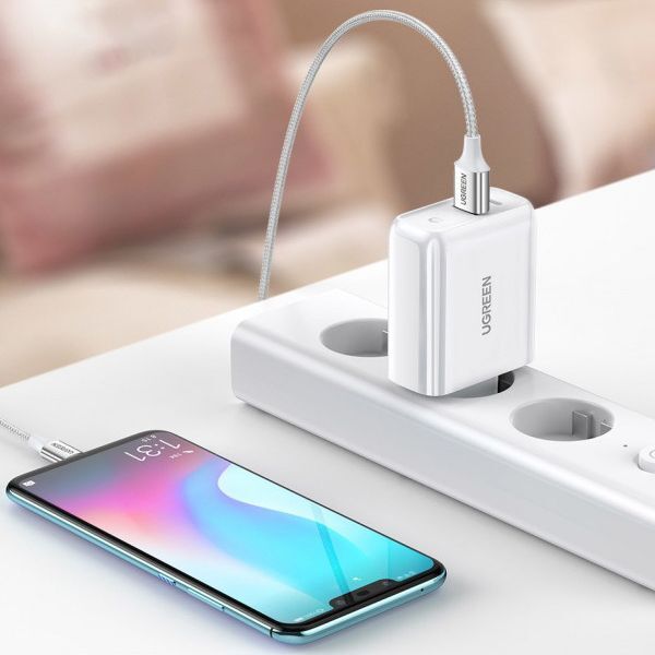 Ładowarka Ugreen 1x USB-A 1x USB-C 3 A (56562) 7363597 6957303864683