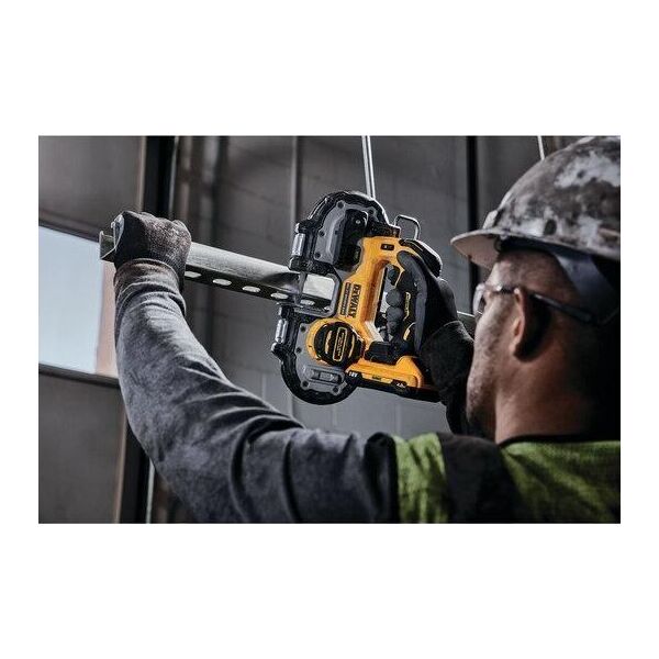 Dewalt Kompaktowa pilarka taśmowa 18V (DCS377NT) 9662390 5035048739693