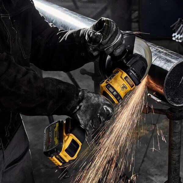 Szlifierka Dewalt DEWALT.SZLIFIERKA KĄT. 54V FV 180mm DCG440N 12190394 5035048748770