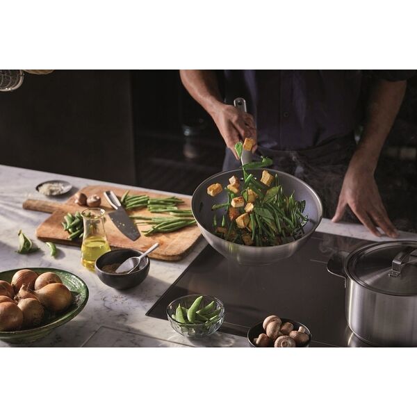 Patelnia Fiskars FISKARS PATELNIA WOK 28 cm  ALL STEEL 12627983 6424002014942