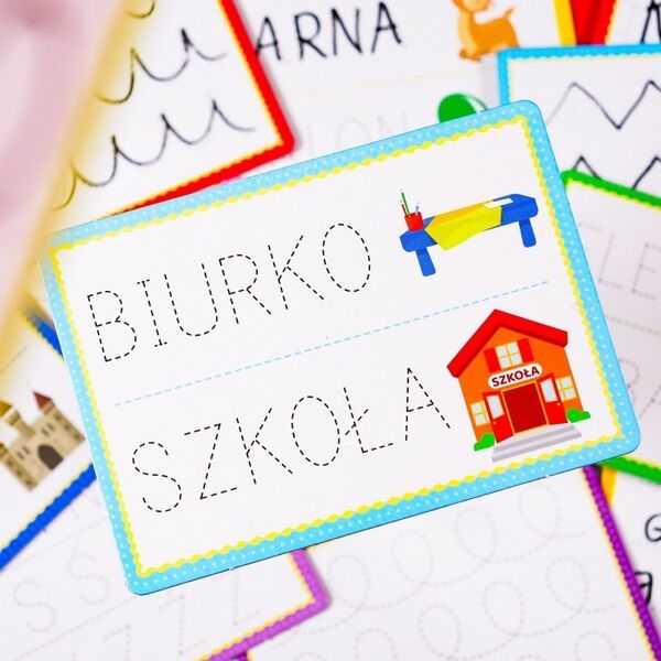 Lisciani Zestaw Montessori Długopis z 32 tabliczkami 12994514 8008324101313