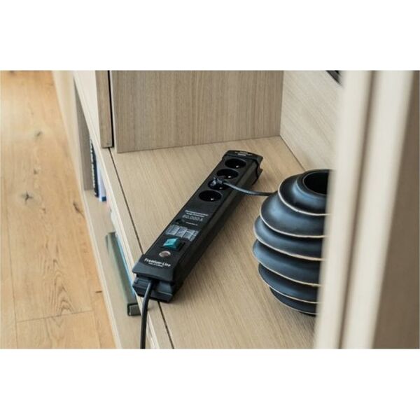Listwa zasilająca Brennenstuhl BRENNENSTUHL LISTWA PRZEPIĘCIOWA "PREMIUM-LINE" 4GN, 3M CZARNA 60.000A 13113467 4007123674039