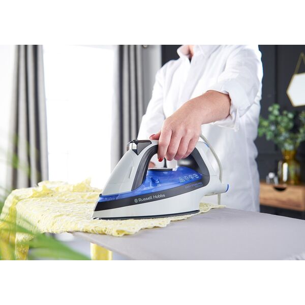 Żelazko Russell Hobbs 26730-56 13136221 5038061150988