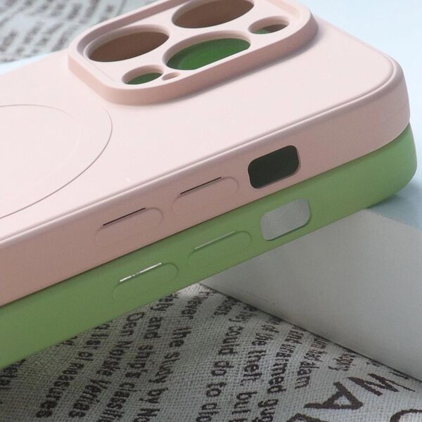 Hurtel Silikonowe etui kompatybilne z MagSafe do iPhone 15 Plus Silicone Case - fioletowe 13250841 9145576279861