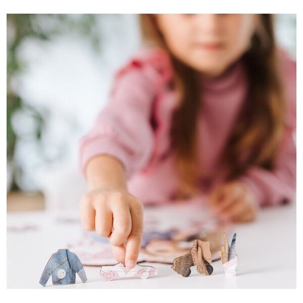 Trefl PUZZLE 50 Drewn.Piękna Barbie 20201 13276669 5900511202014
