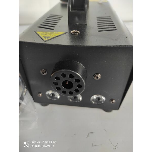 Freepower Wytwornica dymu FreePower Fogger 500W LED z pilotem światła 13356199 643459214453