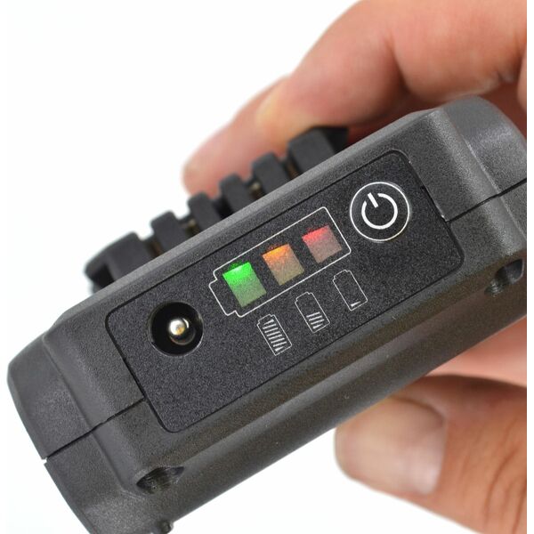 Sourcing HOOZAR BATTERY 18V 2.0Ah BP10 13507864 5903678609542