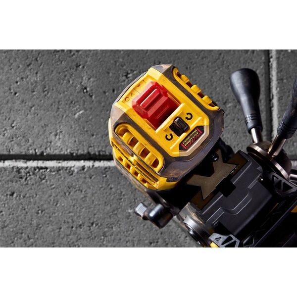 Wiertarko-wkrętarka Dewalt DEWALT. DRILL WITH MAGNETIC FOOT 18V DCD1623X2G 2x9.0Ah GNF 13615397 5035048796016