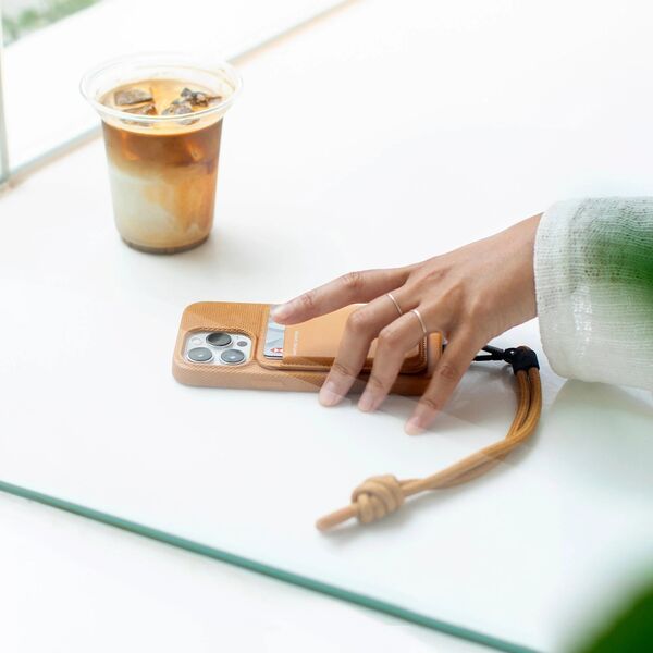 Native Union Native Union (Re)Classic Wallet - skórzany portfel kompatybilny z MagSafe (kraft) 13811840 4895200475996