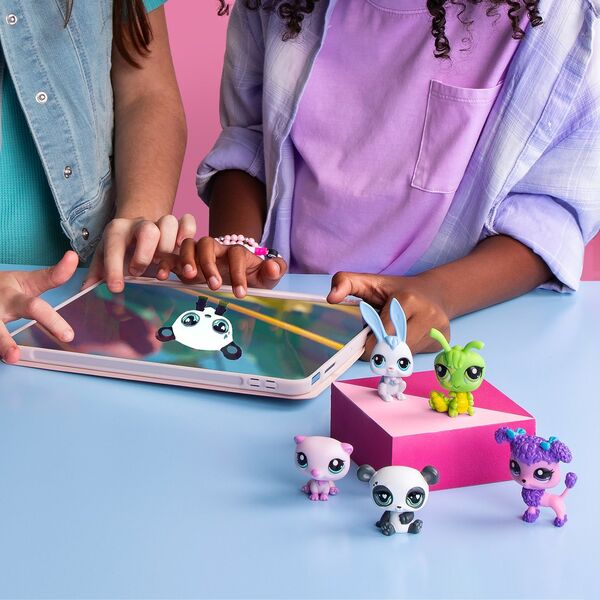 Figurka Tm Toys Littlest Pet Shop Figurka niespodzianka z akcesoriami 13979546 885561005219