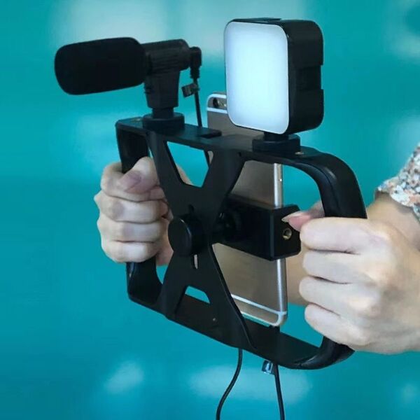 Selfie stick OEM Zestaw / uchwyt selfie z pilotem na bluetooth tripod do transmisji na żywo z lampą LED, mikrofonem, pilotem TL-49T 14074338 5903396201714