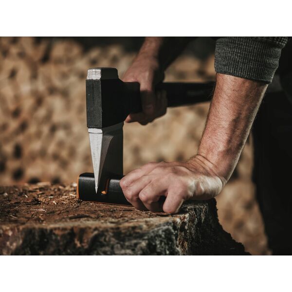 Fiskars FISKARS SIEKIERA UNIWERSALNA  X14  X-SERIES OSTRZE XS OSTRZAŁKA 14168178 6411501706652
