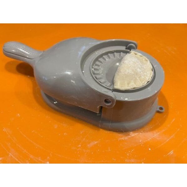 Brunbeste MASZYNKA DO LEPIENIA PIEROGÓW 7,5cm PIEROGOWNICA 3291 14178636 5906716932916