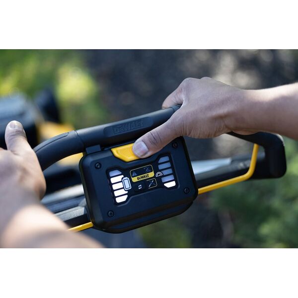 Kosiarka akumulatorowa Dewalt DEWALT KOSIARKA 2x18V DCMWP134N 53cm 14215339 5035048811016