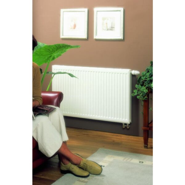 Stelrad Grzejniki dolnozasilane NOVELLO 22 z wbudowanym zaworem termostatycznym 900x1400 - GR-ST-N-22140