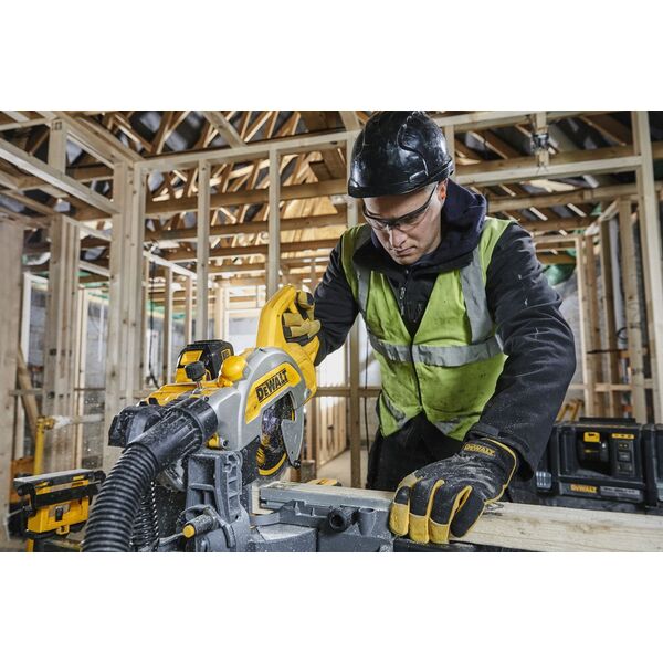 Ukośnica Dewalt DCS777T2 54 V 216 mm