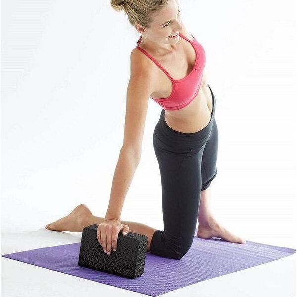 Gaiam Kostka do jogi Embossed Black 63438 Gaiam