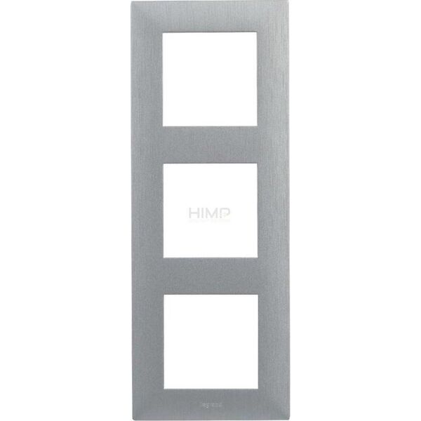 Legrand Ramka potrójna Legrand Niloe Step 863893 aluminium szczotkowane