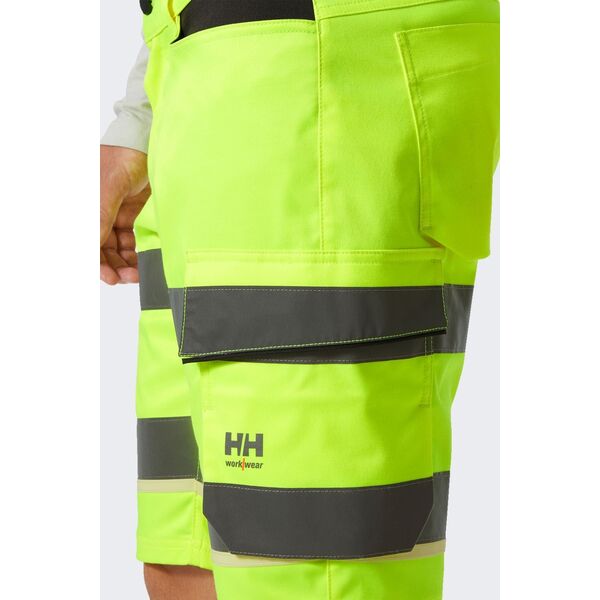 Helly Hansen Krótkie Spodenki Helly Hansen UCME Yellow